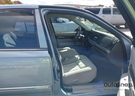 2004 Mercury Grand Marquis Gs from USA, damaged, VIN 2MEFM74WX4X621886